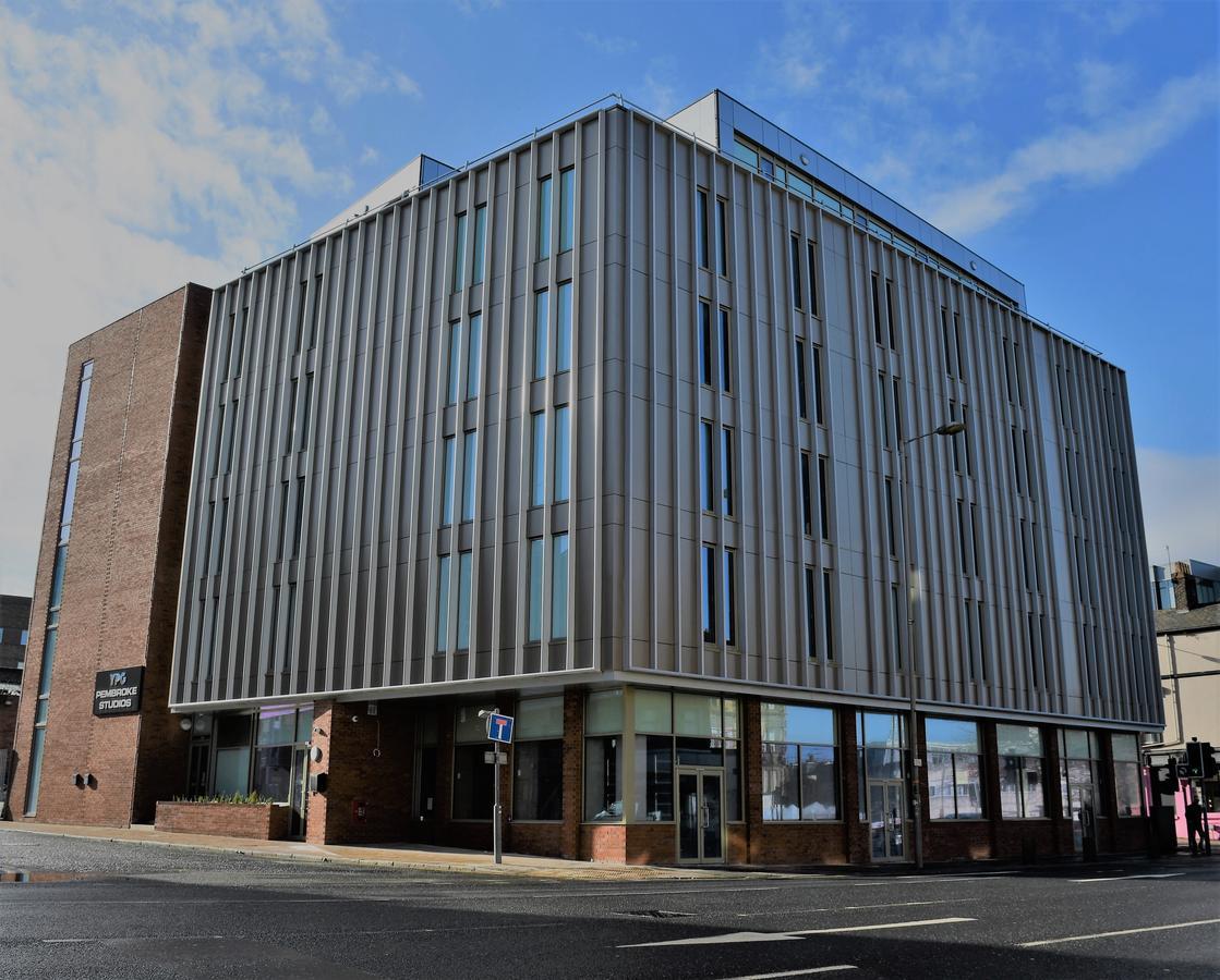 Pembroke Studios Liverpool Exterior photo